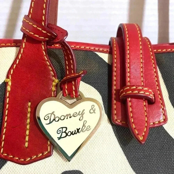 Dooney Bourke canvas tote handbag - Picture 11 of 14